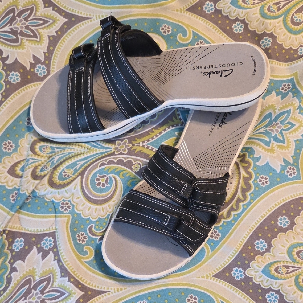 Clarks Women's Black and White Sandals